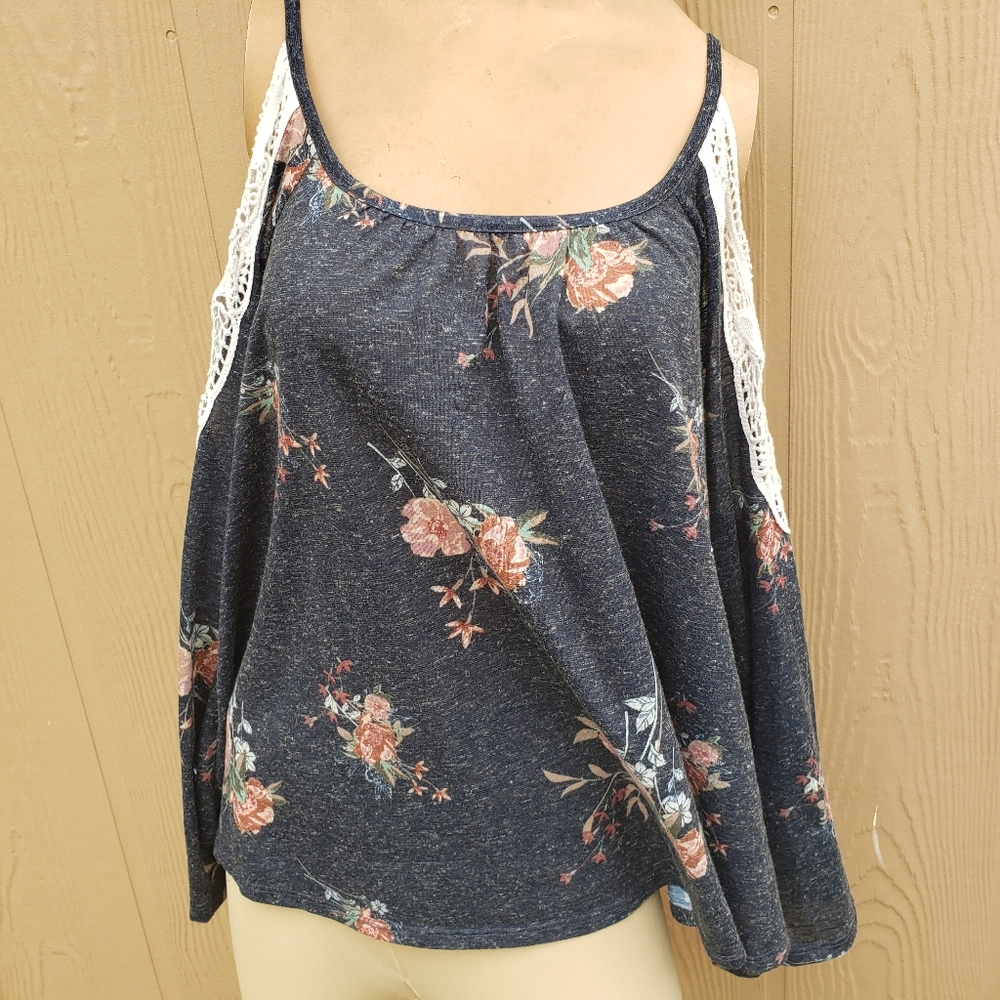 Navy floral long- sleeve shirt, Rewind size Small